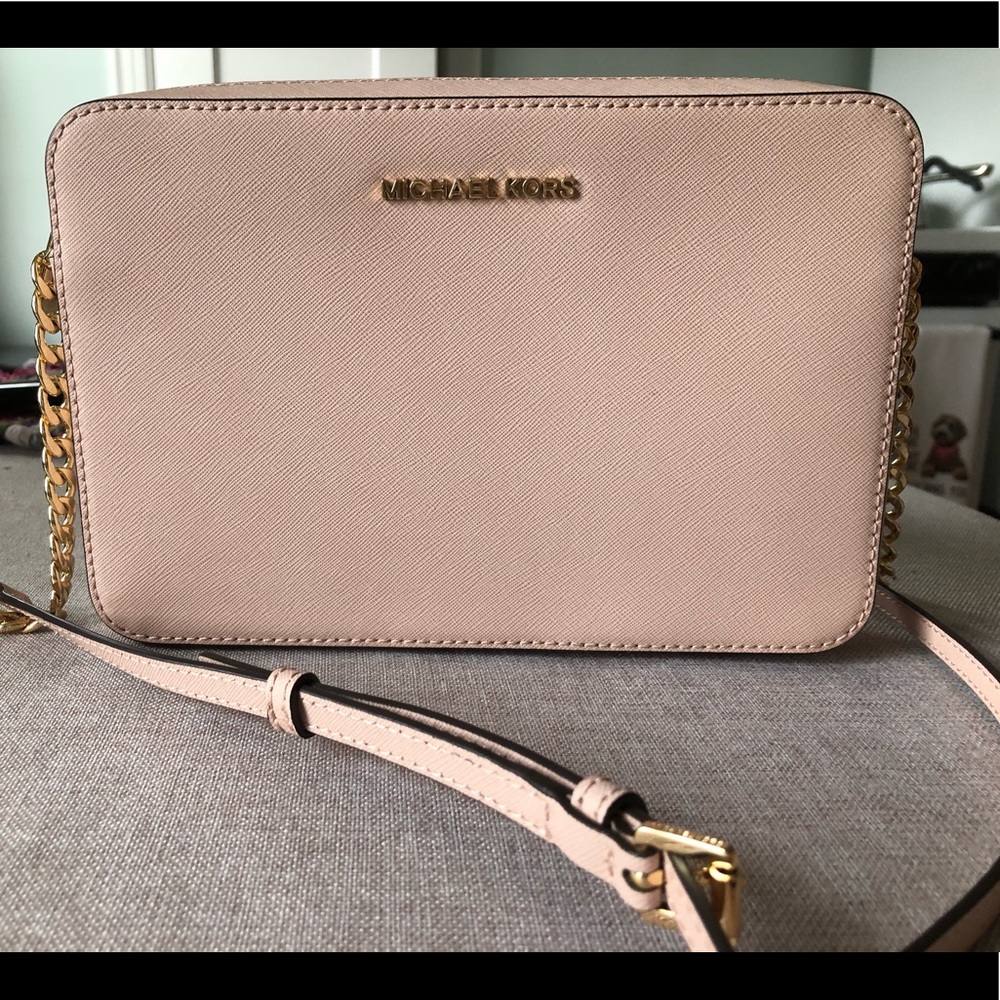 Michael Kors Crossbody Bag and ID Coin Purse
